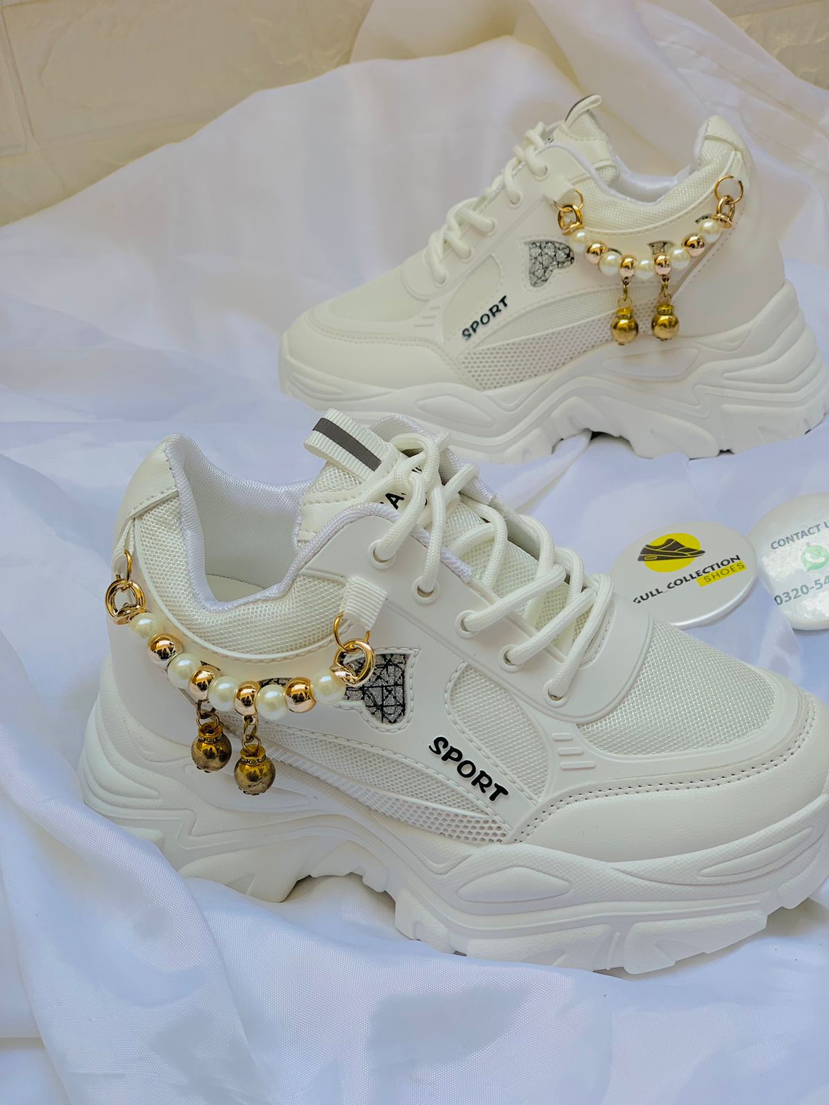 SIDE Chain White Shoes