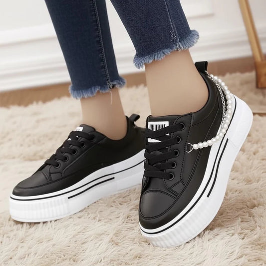Pearl sneaker