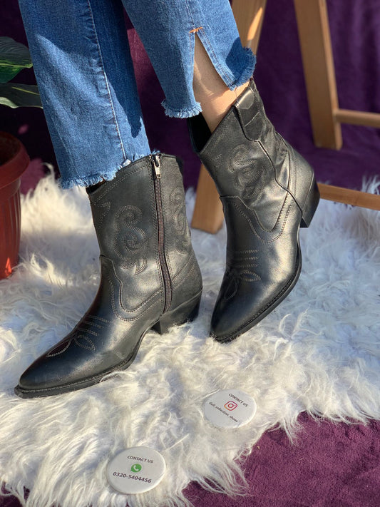 Salvita Long Black Shoes